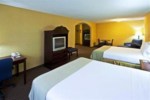 фото отеля Holiday Inn Express Hotel & Suites Frankfort