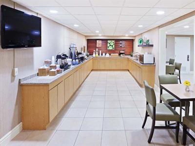 фото отеля La Quinta Inn Slidell