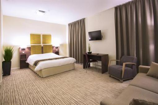 фото отеля Hotel et Residence Curial