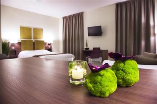 фото отеля Hotel et Residence Curial