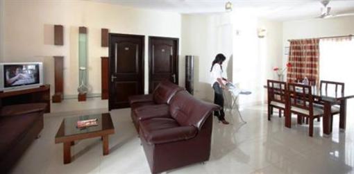 фото отеля Royal Suites Hotel Apartments