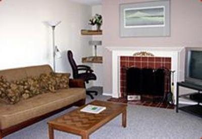 фото отеля Anchorage Uptown Suites