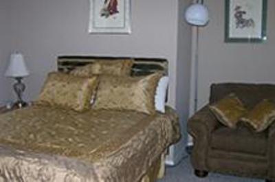 фото отеля Anchorage Uptown Suites