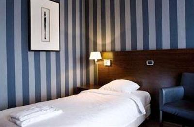 фото отеля Hotel-Restaurant Hellendoorn