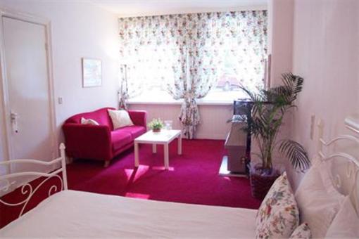 фото отеля Bed and Breakfast Amsterdam