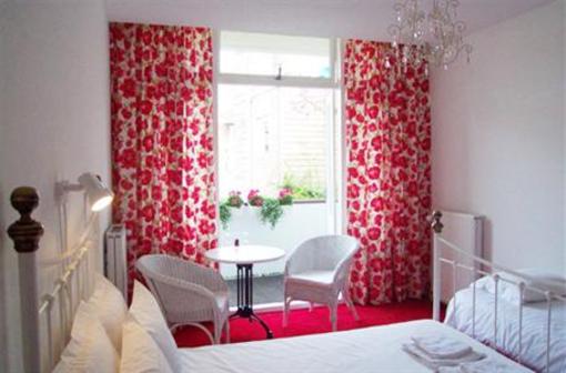 фото отеля Bed and Breakfast Amsterdam
