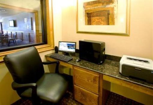 фото отеля Holiday Inn Express Hotel & Suites Kingsville