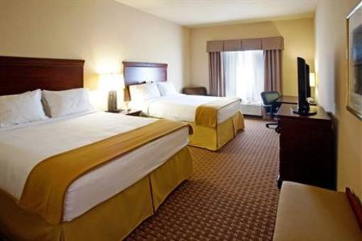 фото отеля Holiday Inn Express Hotel & Suites Kingsville