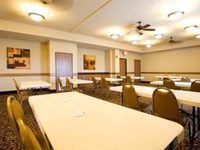 Holiday Inn Express Hotel & Suites Kingsville