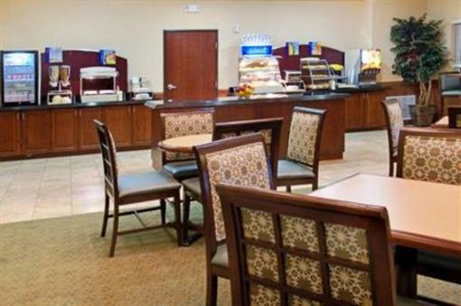 фото отеля Holiday Inn Express Lufkin South