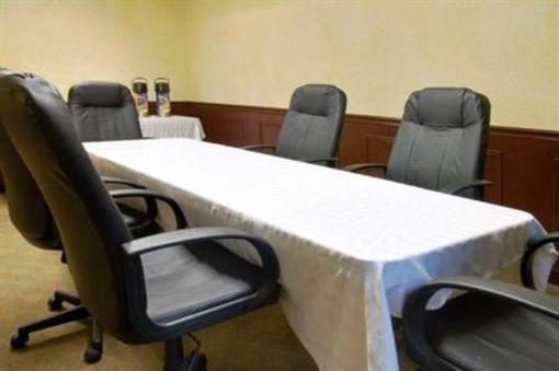 фото отеля Holiday Inn Express Lufkin South