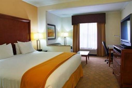 фото отеля Holiday Inn Express Lufkin South