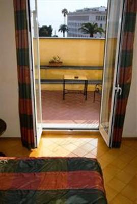 фото отеля Bed and Breakfast Riviera di Chiaia