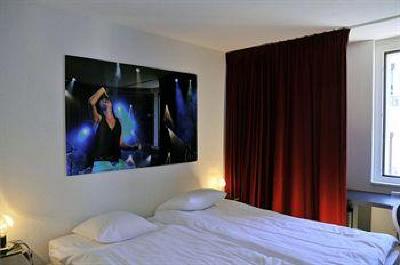 фото отеля Tralala Hotel Montreux
