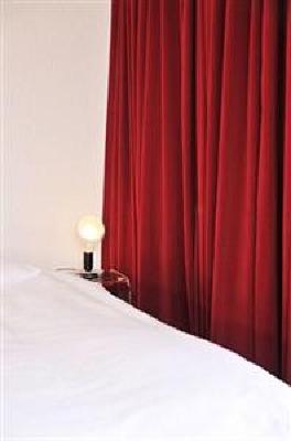 фото отеля Tralala Hotel Montreux