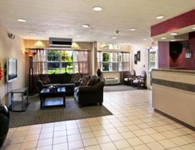 фото отеля Microtel Inn and Suites Baton Rouge