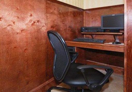 фото отеля Comfort Inn & Suites South Hill