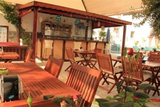 фото отеля Hotel Cavus