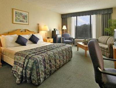 фото отеля Days Inn Williamsburg Busch Gardens Area