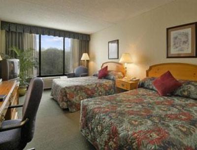 фото отеля Days Inn Williamsburg Busch Gardens Area