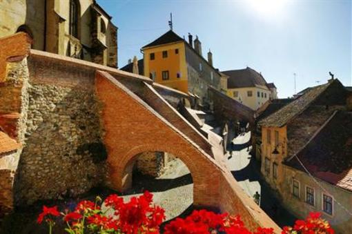 фото отеля Huet Residence Guesthouse Sibiu