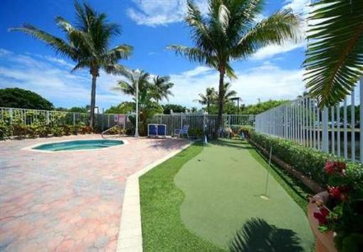 фото отеля Fairfield Inn & Suites Palm Beach