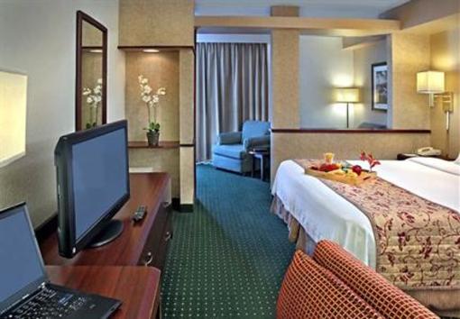 фото отеля Fairfield Inn & Suites Palm Beach