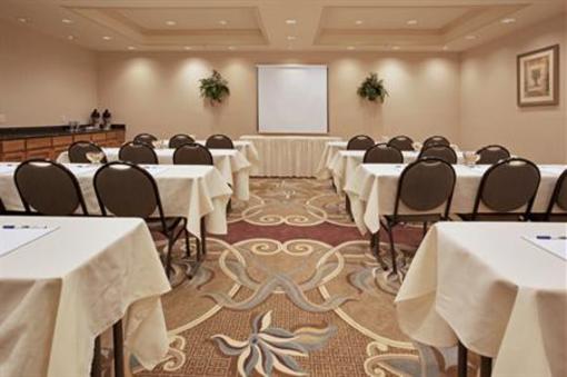 фото отеля Holiday Inn Express Conroe