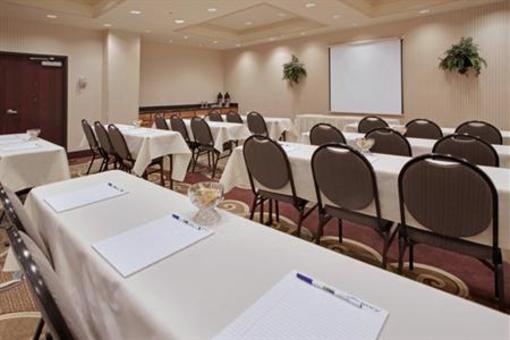 фото отеля Holiday Inn Express Conroe