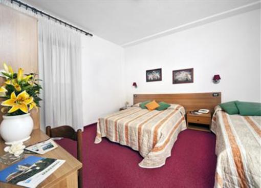 фото отеля Albergo Il Girifalco