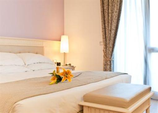 фото отеля Albergo Il Girifalco