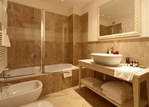 фото отеля Albergo Il Girifalco