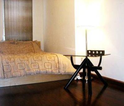 фото отеля Spacious One Bedroom Apartment New York City