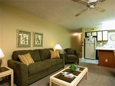фото отеля Meyer Real Estate Vacation Rental Seaside Beach & Racquet Orange Beach
