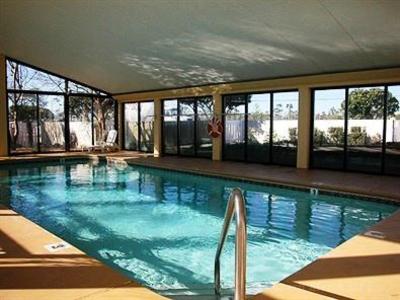 фото отеля Meyer Real Estate Vacation Rental Seaside Beach & Racquet Orange Beach