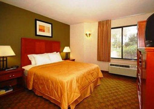 фото отеля Sleep Inn Airport Phoenix