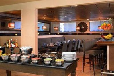 фото отеля Four Points by Sheraton Tucson Airport