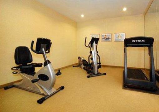 фото отеля Comfort Suites Lake Geneva