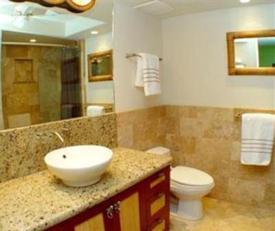 фото отеля Kaleialoha Condominiums
