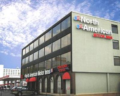 фото отеля North American Motor Inns