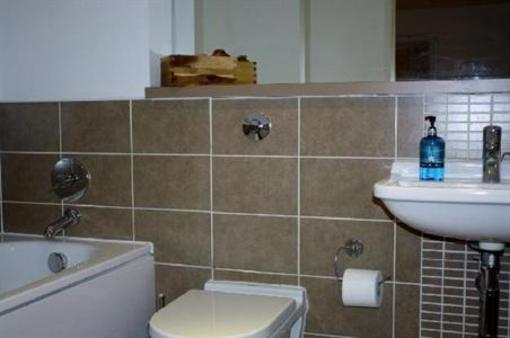 фото отеля Tolbooth Apartments