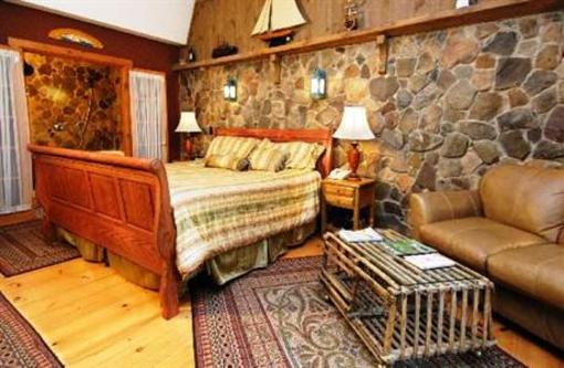 фото отеля Wrens Nest Village Inn