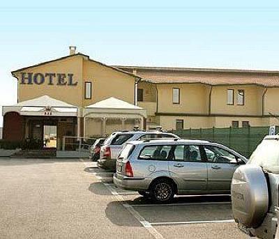фото отеля Felix Hotel Montecchio Maggiore