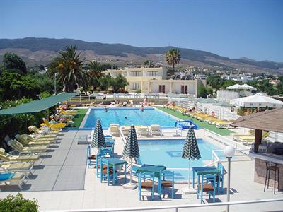 фото отеля Niriides Beach Hotel
