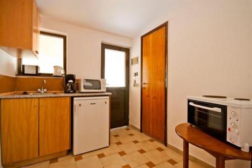 фото отеля Niriides Beach Hotel