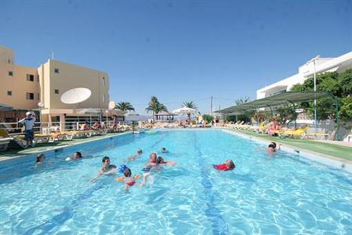 фото отеля Niriides Beach Hotel
