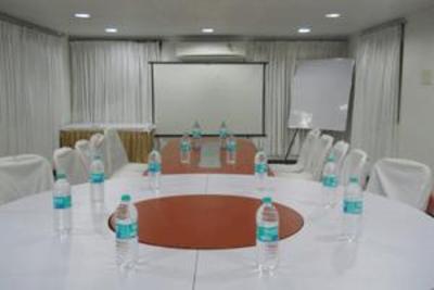 фото отеля Shivangan Hotel Kolkata