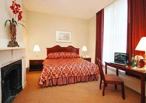 фото отеля The Carriage House Inn An Ascend Collection Hotel