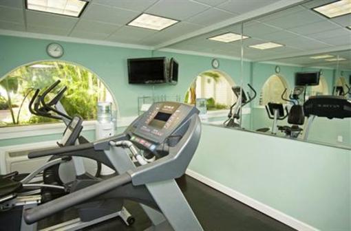 фото отеля Best Western Plus on the Bay Inn & Marina