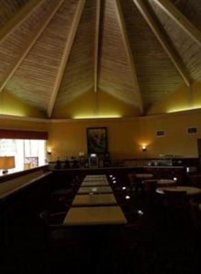 фото отеля Best Western Plus on the Bay Inn & Marina